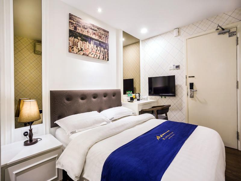 Manhattan Business Hotel Ttdi Kuala Lumpur Exterior foto